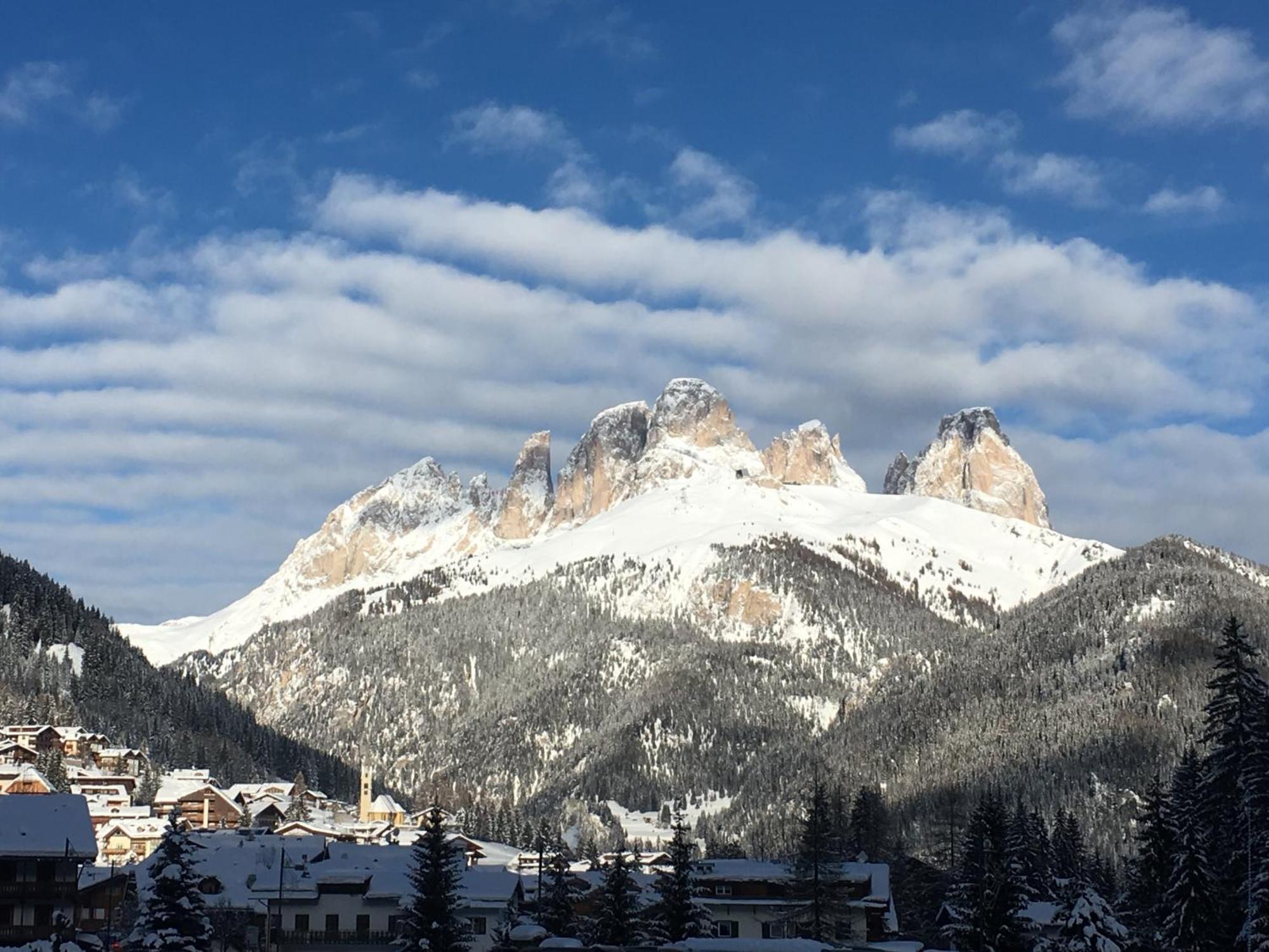 Apartment Ad Finestra Sulla Marmolada Alba di Canazei