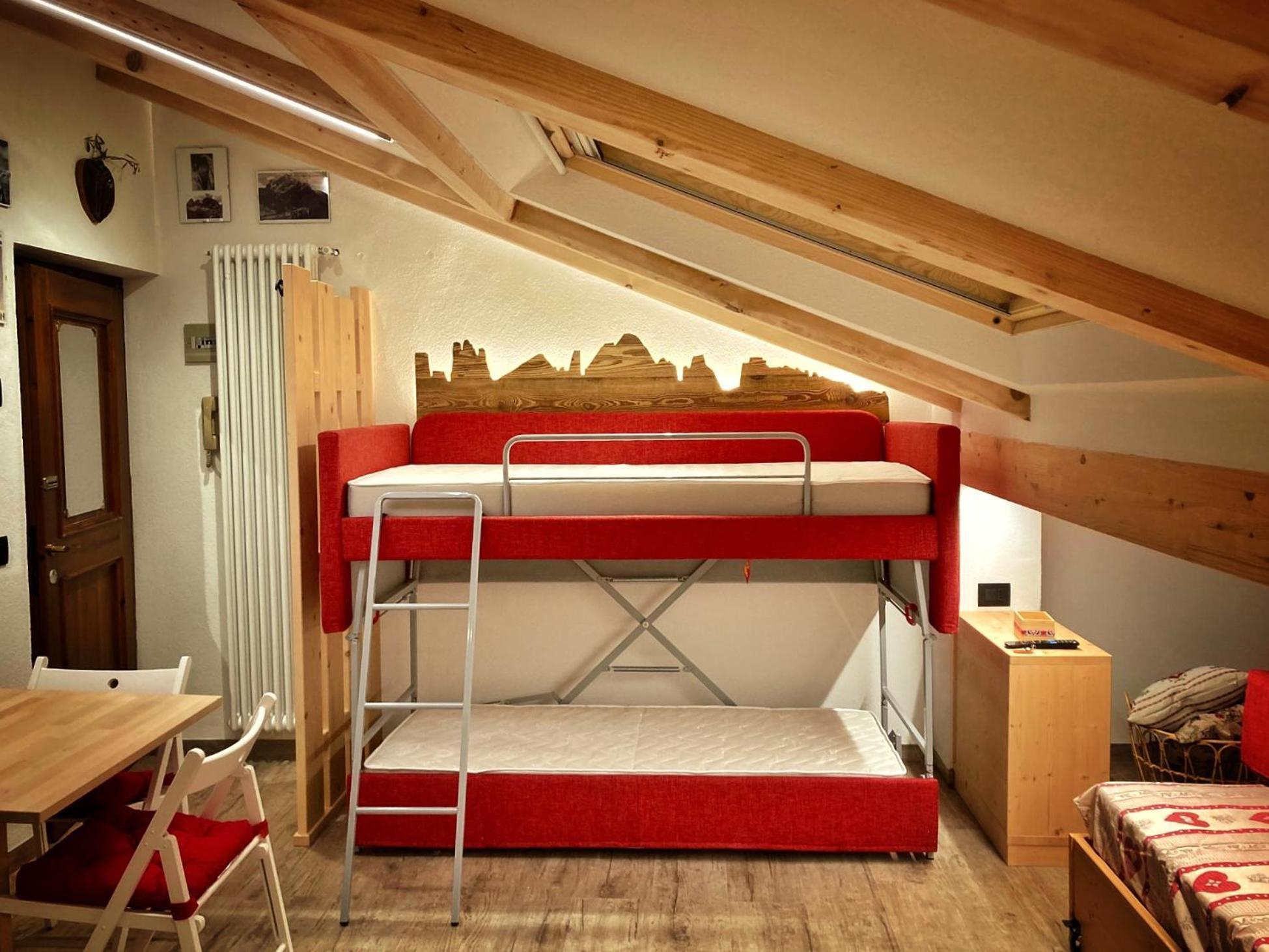 Apartment Ad Finestra Sulla Marmolada *